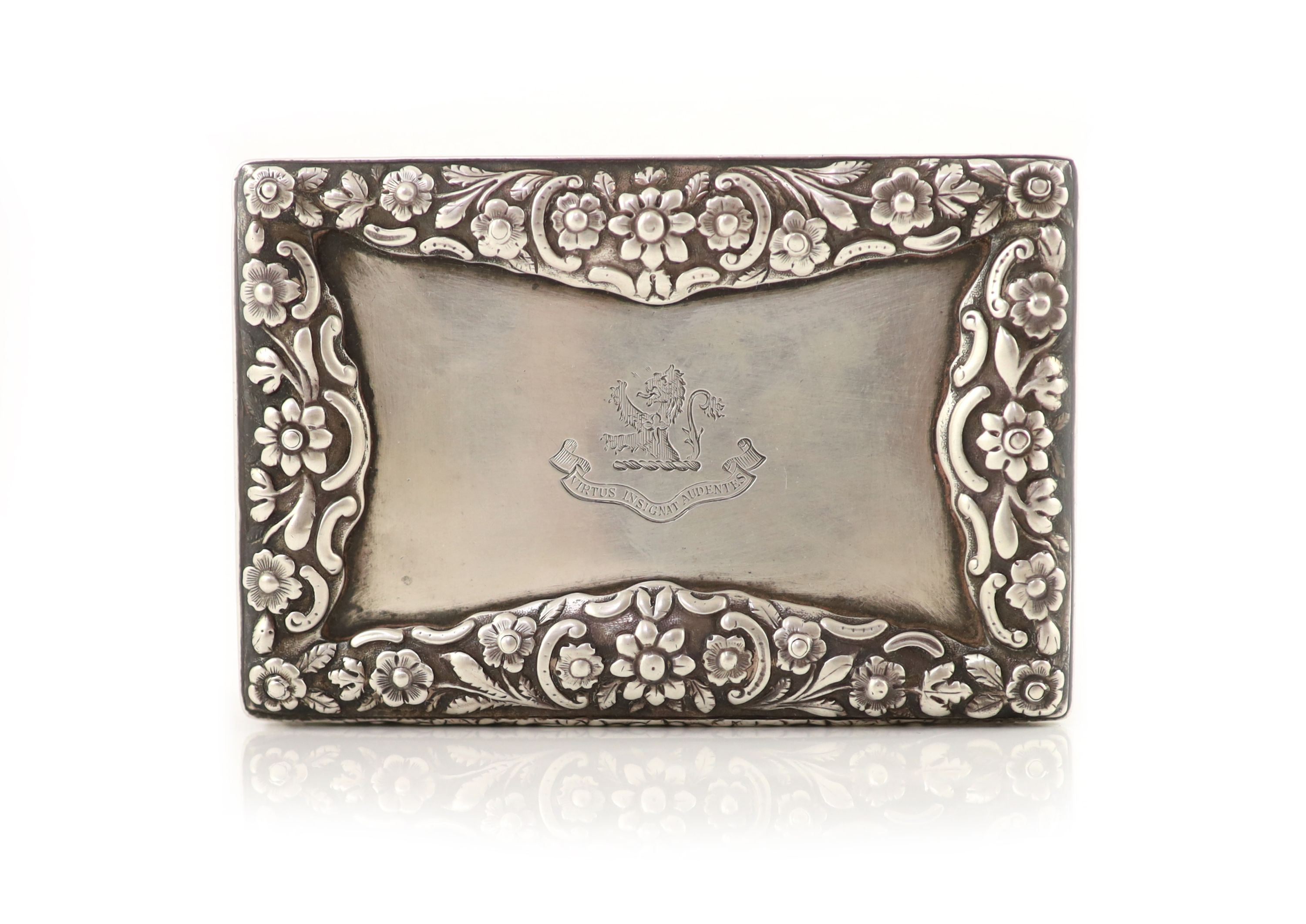 An early Victorian silver table snuff box, by Nathaniel Mills